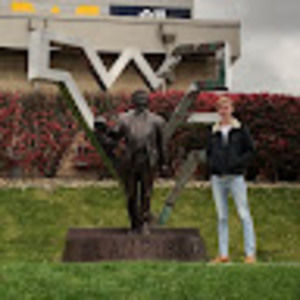 Meet your Posher, Bradley